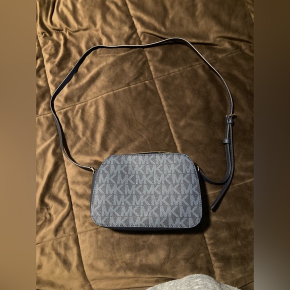 Michael Kors brand, dark blue, crossbody purse. - Picture 11 of 11